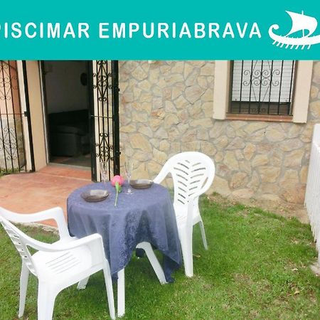 Empuriaapparts Piscimar Empuriabrava Exterior foto